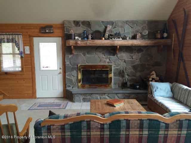 363 Bulletwood Road Union Dale, PA 18470 - Photo 12 of 31 Gallery Image 12
