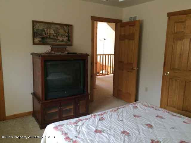 363 Bulletwood Road Union Dale, PA 18470 - Photo 16 of 31 Gallery Image 16