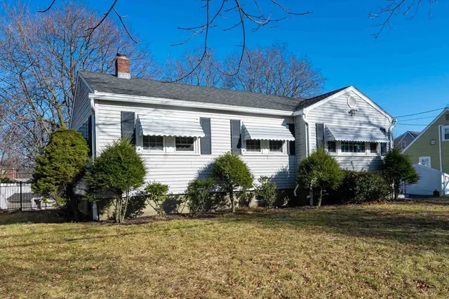 $974,900 | 18 Wellesley Road, Arlington, MA 02474