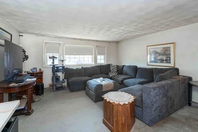 $974,900 | 18 Wellesley Road, Arlington, MA 02474