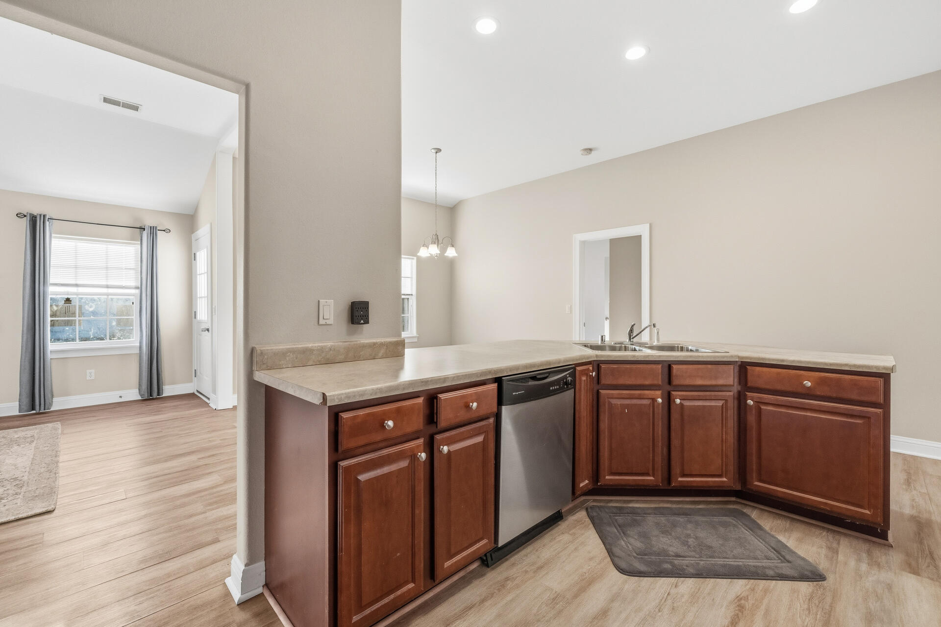 1799 Woodland Way Slinger, WI 53086 - Photo 15 of 25 11-Interior_1799 Woodland Way