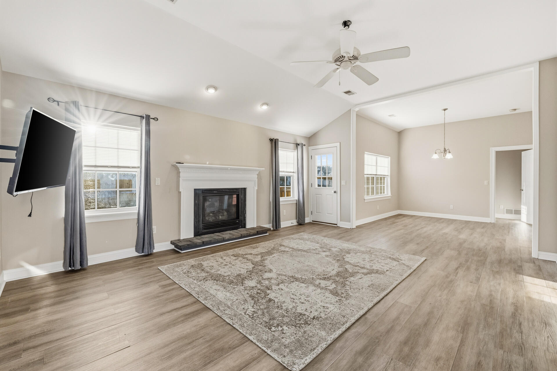 1799 Woodland Way Slinger, WI 53086 - Photo 4 of 25 1-Interior_1799 Woodland Way