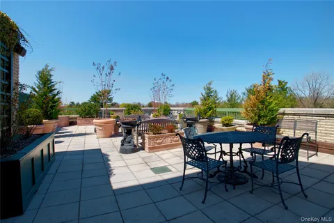 $13,000 | 111 Cherry Valley Avenue, Unit PH3, Garden City, NY 11530