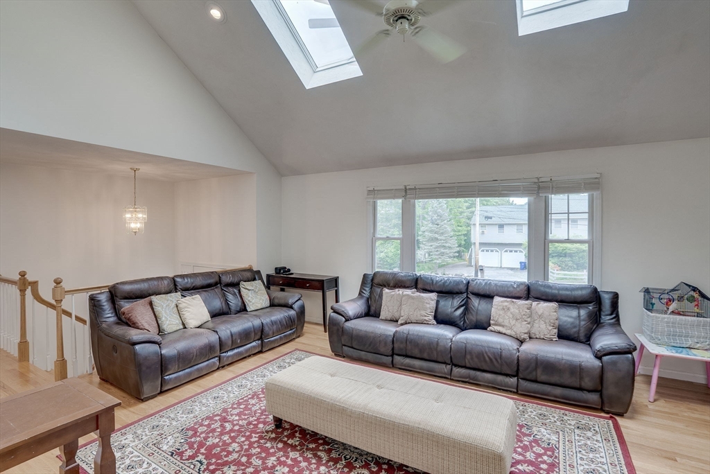 54 Concord Road Bedford, MA 01730 - Photo 14 of 41 Gallery Image 14