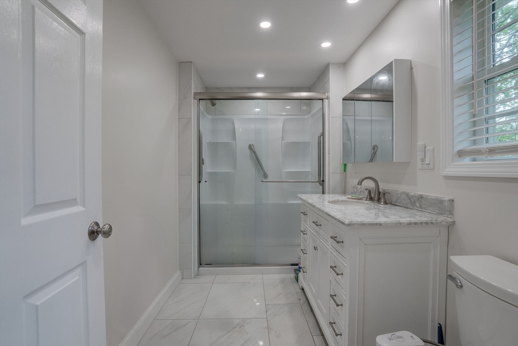 54 Concord Road Bedford, MA 01730 - Photo 20 of 41 Gallery Image 20
