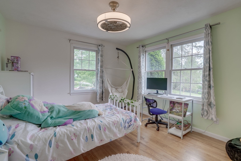 54 Concord Road Bedford, MA 01730 - Photo 26 of 41 Gallery Image 26