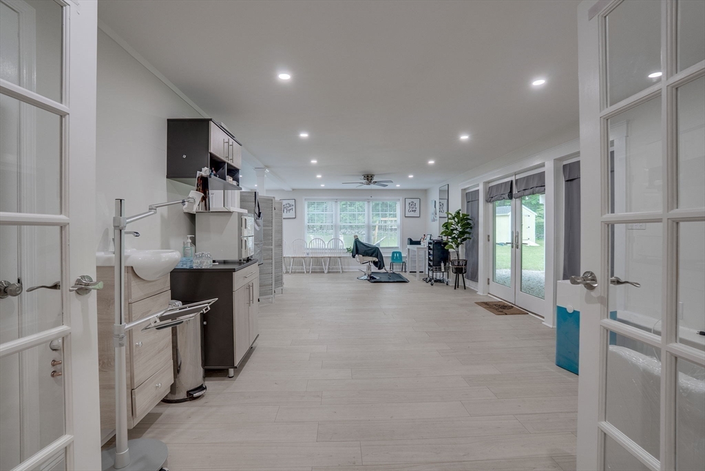 54 Concord Road Bedford, MA 01730 - Photo 29 of 41 Gallery Image 29