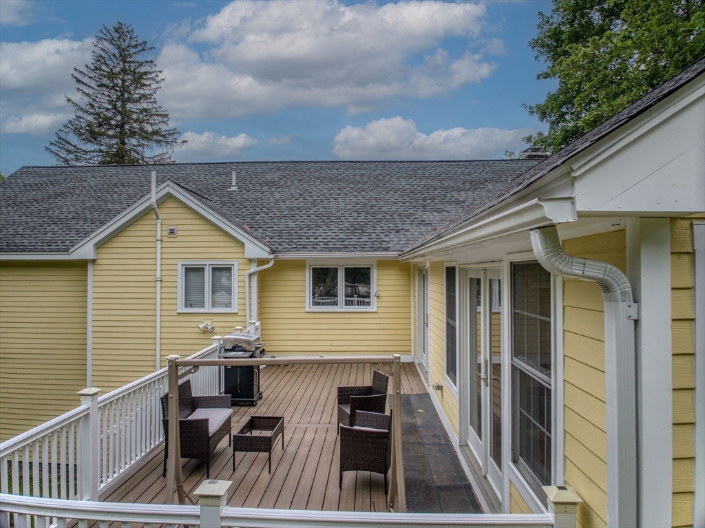 54 Concord Road Bedford, MA 01730 - Photo 34 of 41 Gallery Image 34