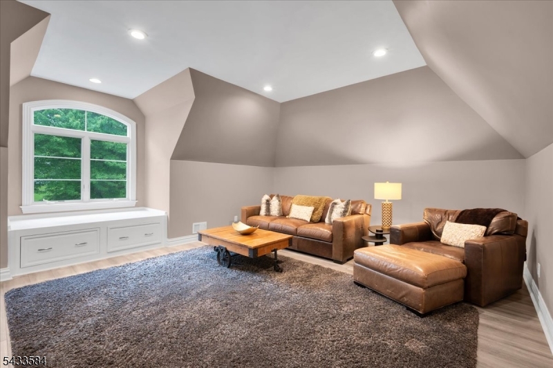 1296 Mt Vernon Road Bridgewater, NJ 08807 - Photo 32 of 48