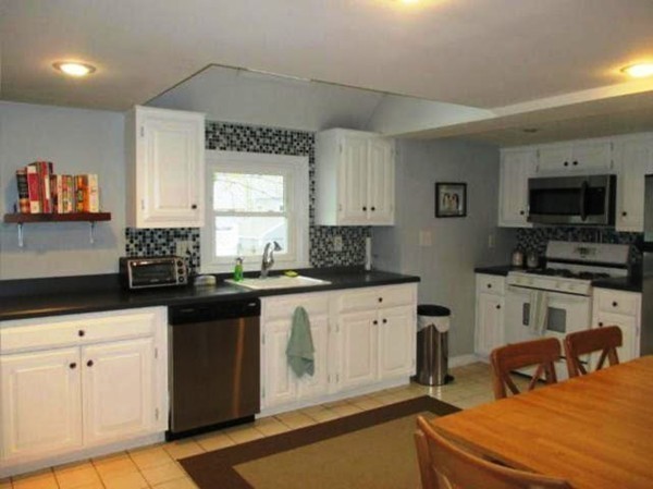 76 Puritan Road Swampscott, MA 01907 - Photo 5 of 14 Gallery Image 5