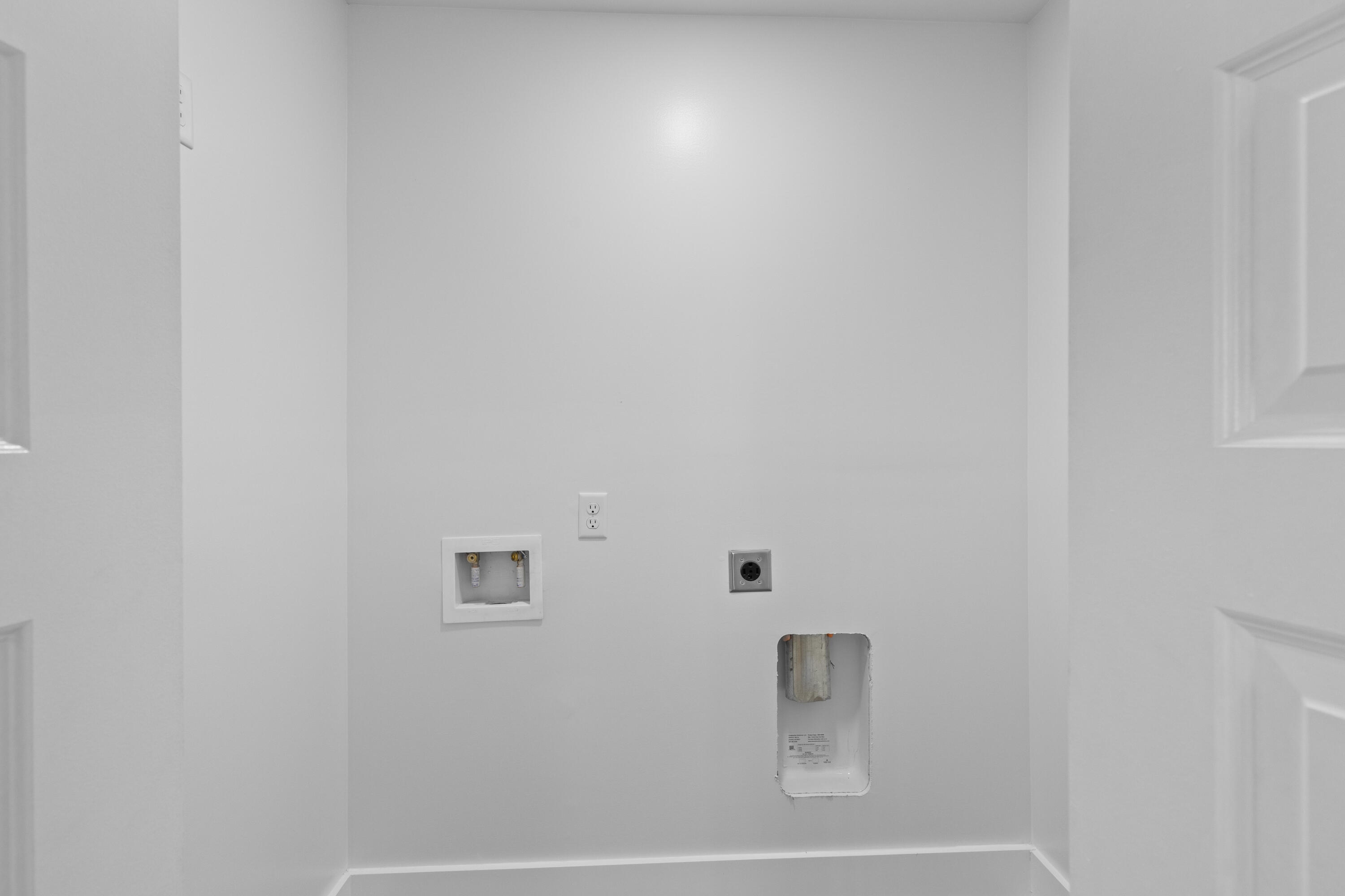 671 Riley Road Charleston, SC 29412 - Photo 22 of 53 Washer and dryer hook up