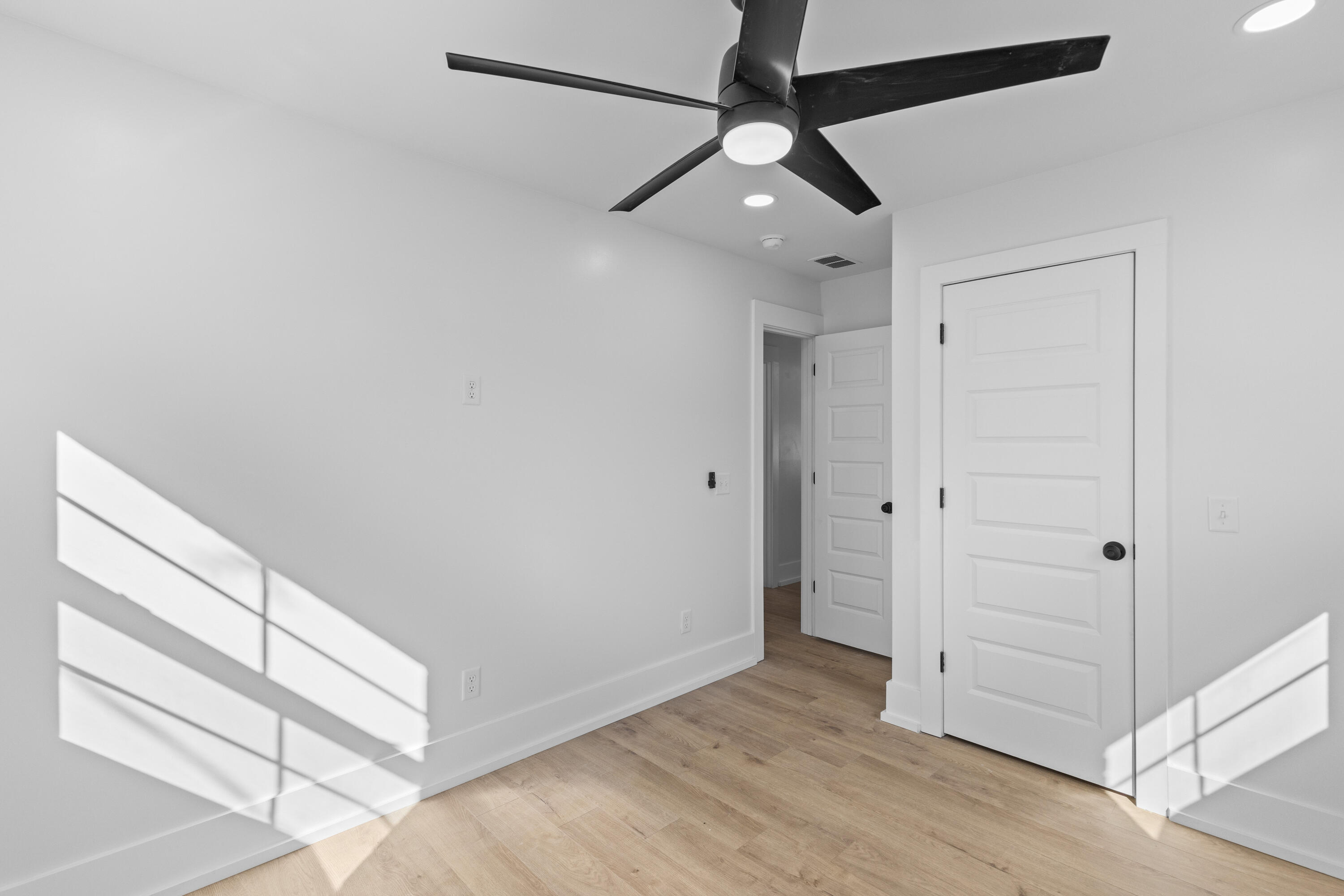 671 Riley Road Charleston, SC 29412 - Photo 24 of 53 Bedroom 1