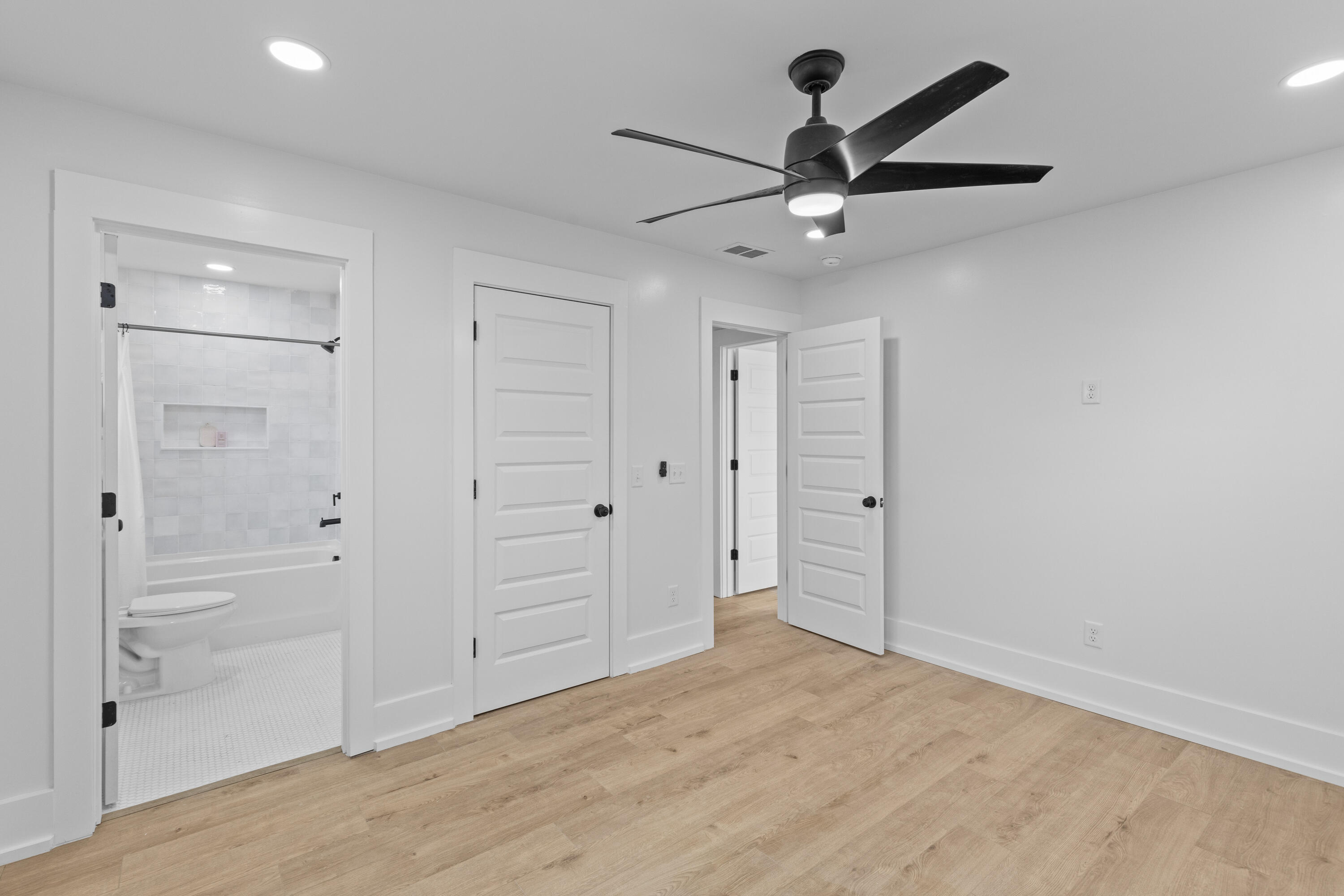 671 Riley Road Charleston, SC 29412 - Photo 26 of 53 Bedroom 2