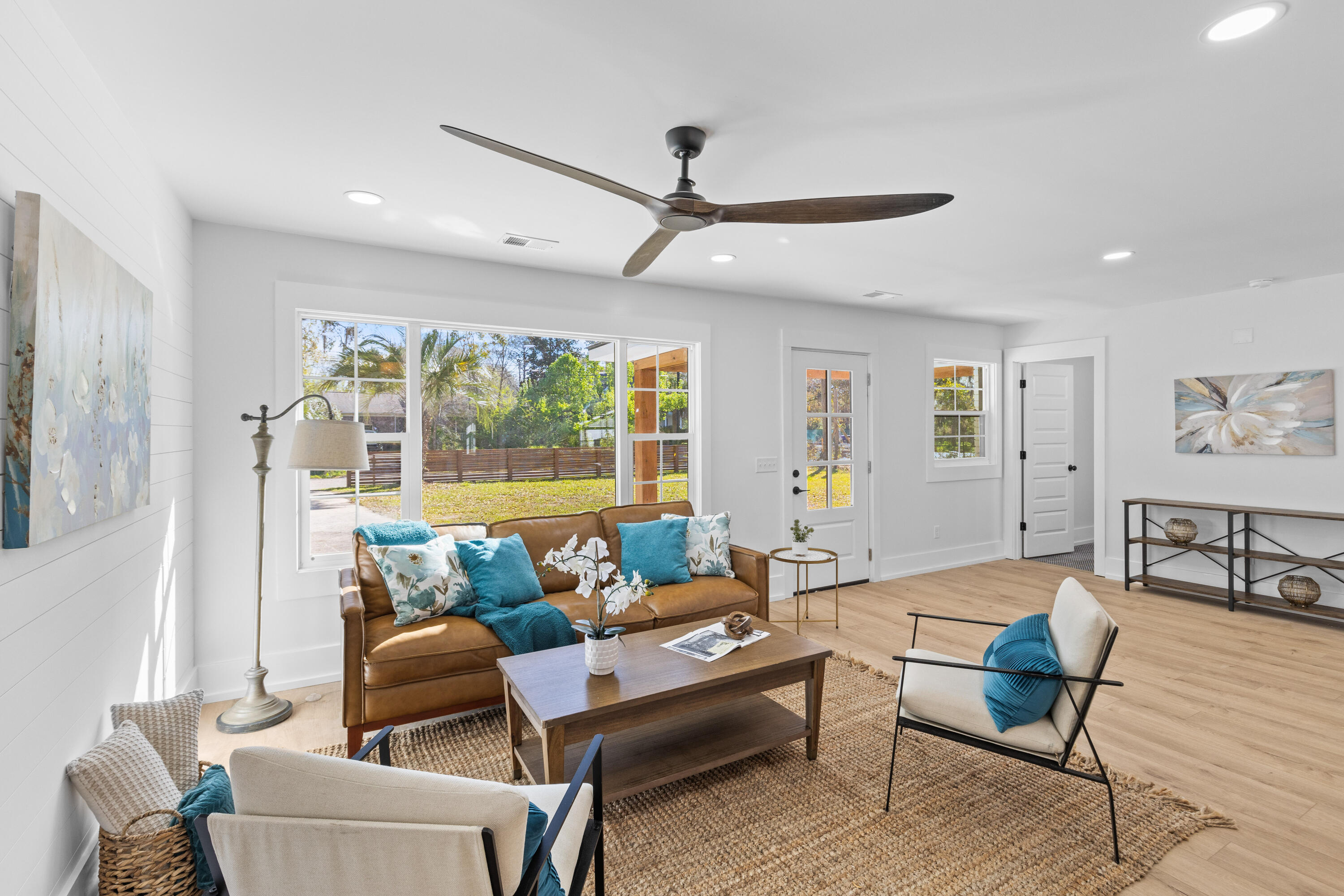 671 Riley Road Charleston, SC 29412 - Photo 8 of 53 Living room