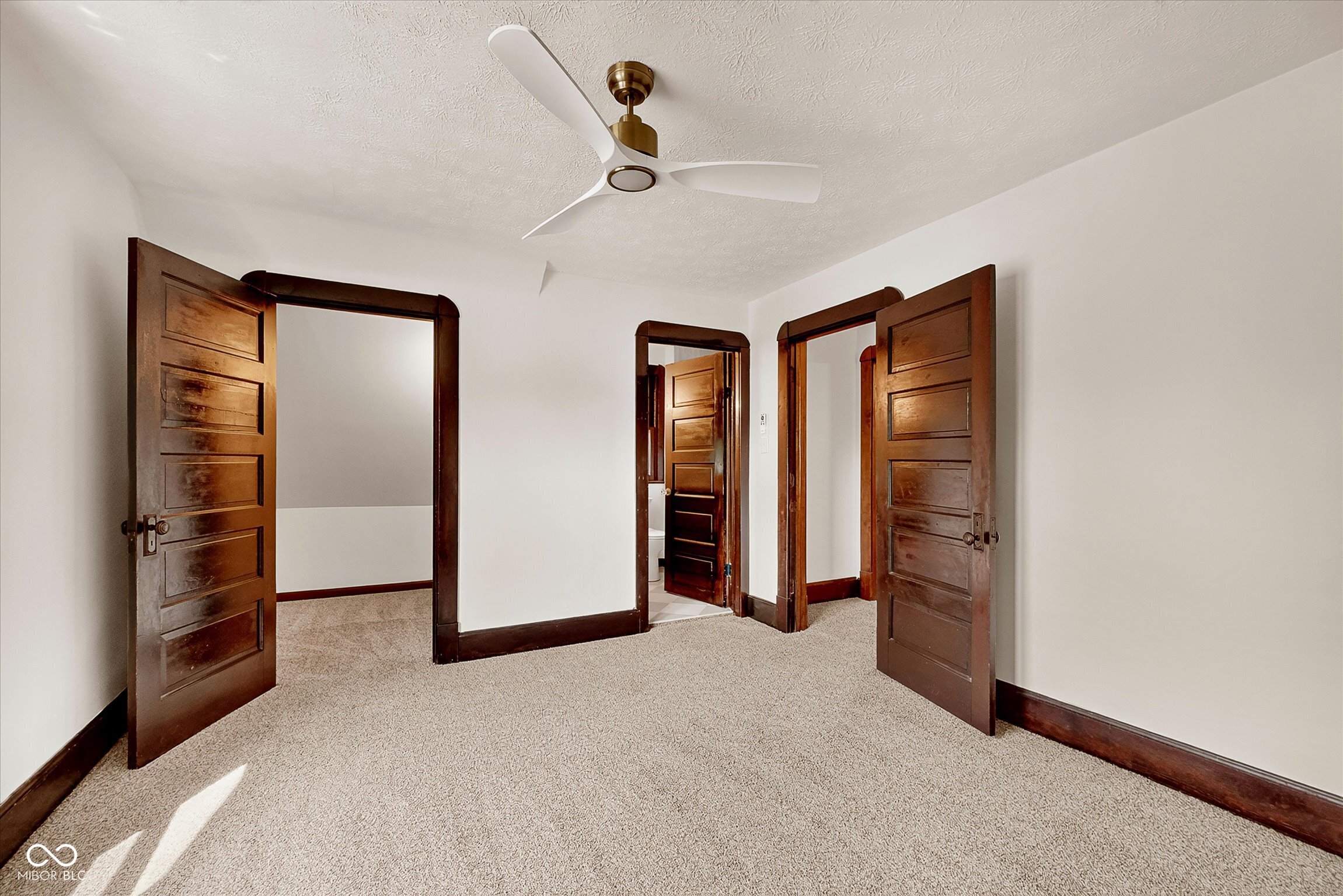 42 North Riley Avenue Indianapolis, IN 46201 - Photo 17 of 27 Gallery Image 17