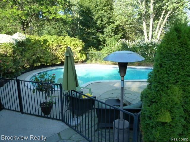 327 Old Perch Road Rochester Hills, MI 48309 - Photo 6 of 16