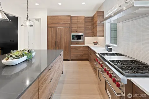 $2,999,990 | 12729 Northeast 112th Street, Kirkland, WA 98033
