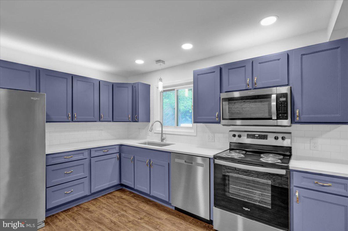 406 Hill Avenue Reading, PA 19606 - Photo 12 of 36