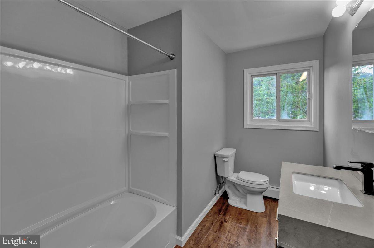 406 Hill Avenue Reading, PA 19606 - Photo 26 of 36