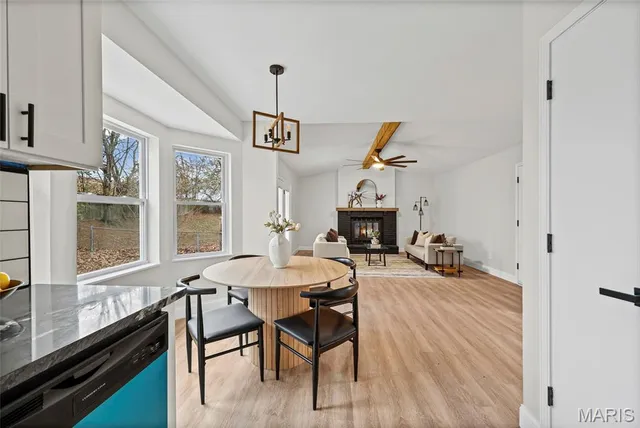 $349,999 | 3032 Valley Ridge Drive, St. Peters, MO 63376