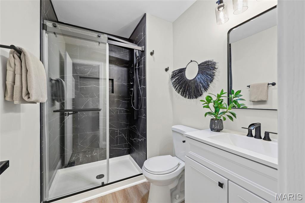 3032 Valley Ridge Drive St. Peters, MO 63376 - Photo 6 of 31