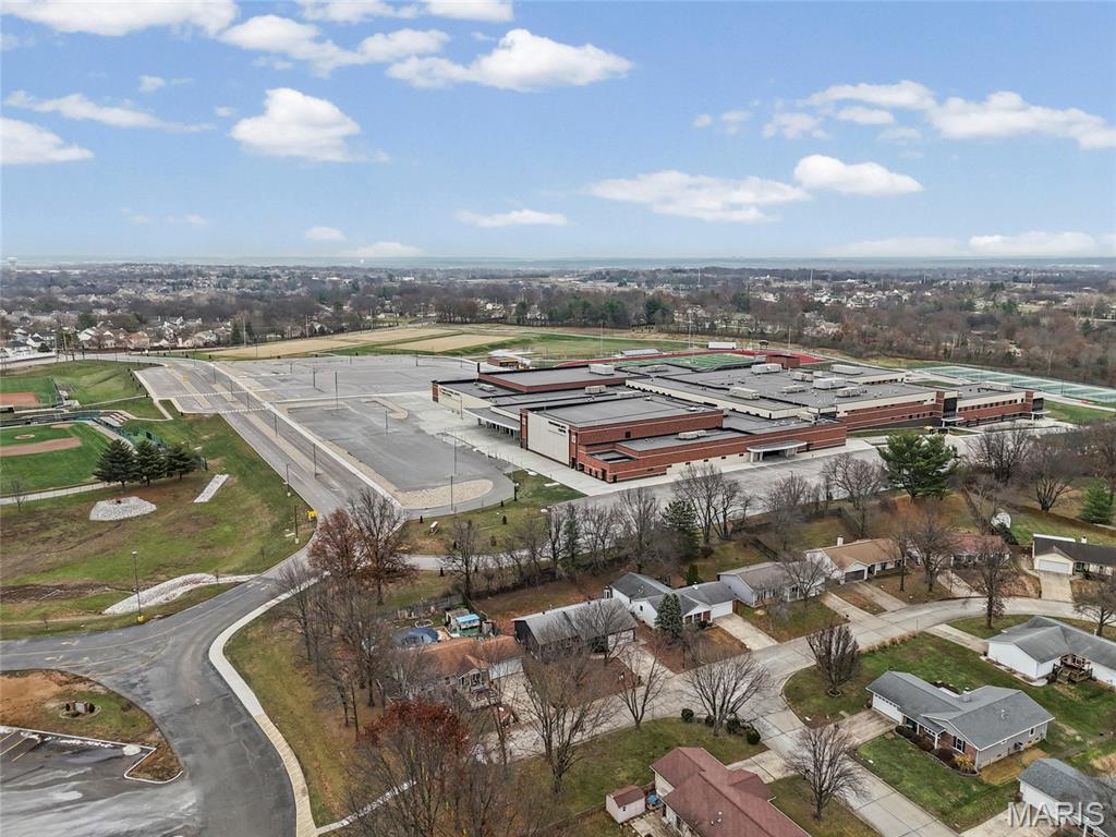 3032 Valley Ridge Drive St. Peters, MO 63376 - Photo 7 of 31