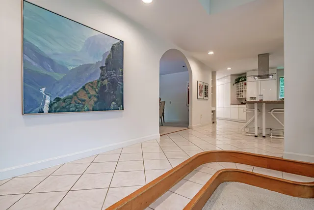 $1,399,900 | 15 Inverness Road, Falmouth, ME 04105