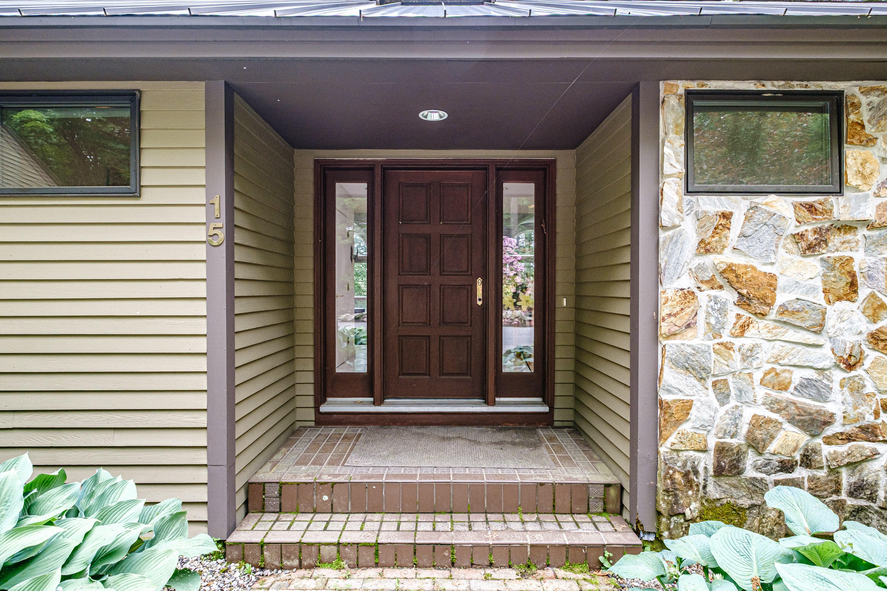 15 Inverness Road Falmouth, ME 04105 - Photo 3 of 83 20250619gp-61008