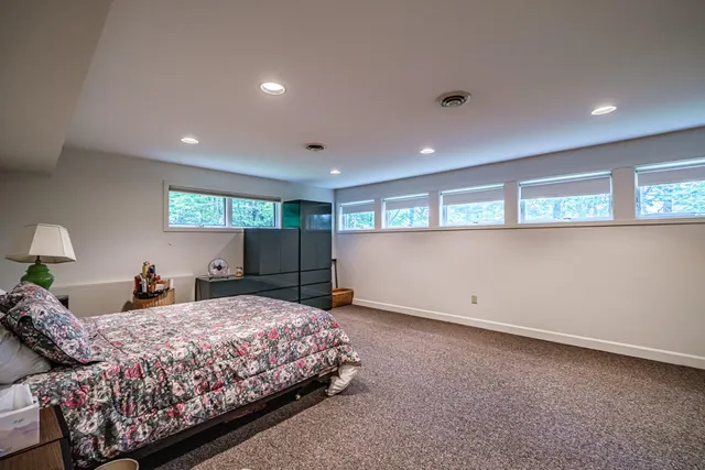 $1,399,900 | 15 Inverness Road, Falmouth, ME 04105