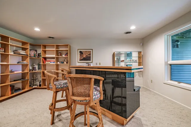 $1,399,900 | 15 Inverness Road, Falmouth, ME 04105