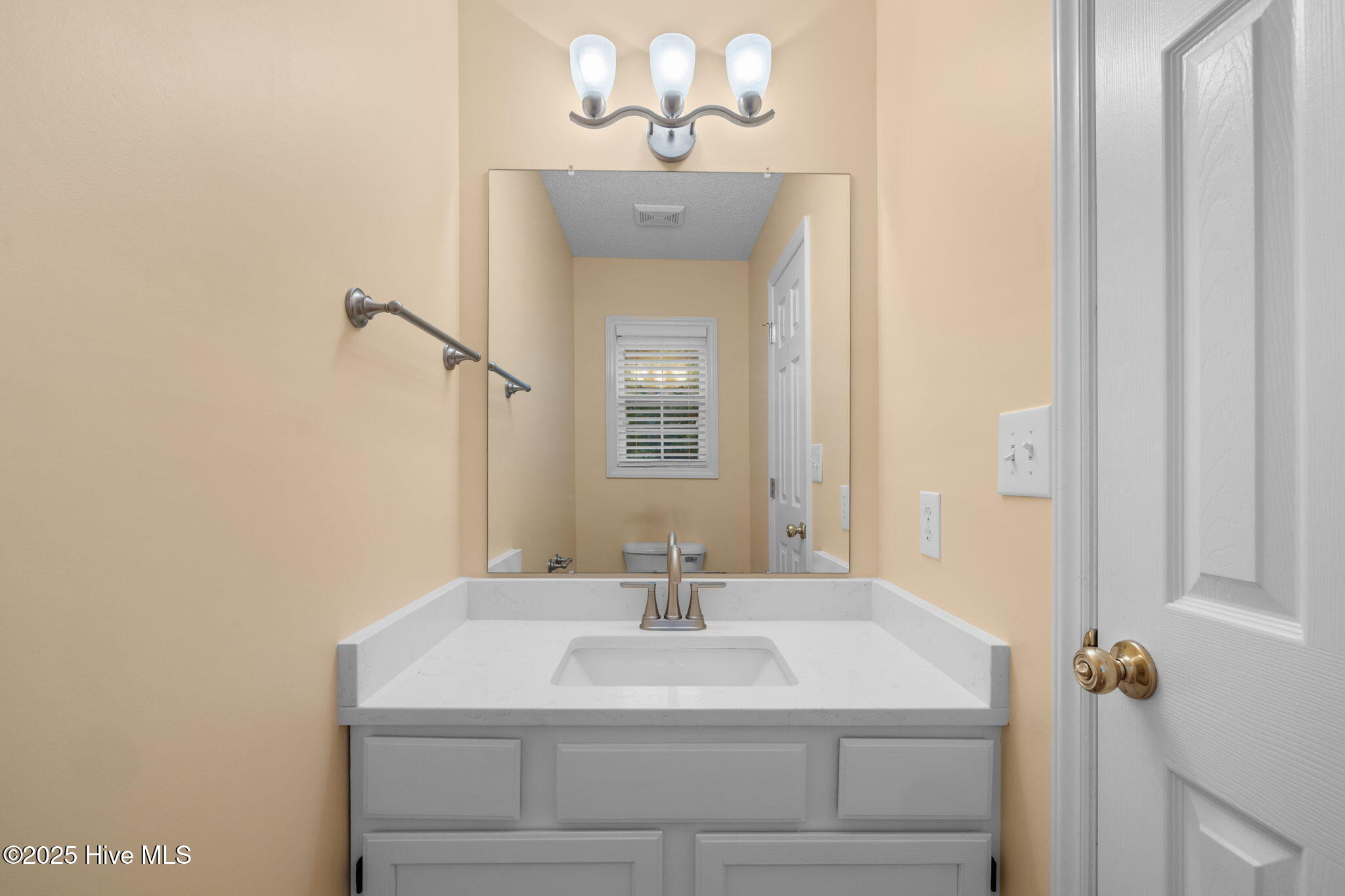 2225 Lennoxville Road Beaufort, NC 28516 - Photo 21 of 35 Half bath off of kitchen