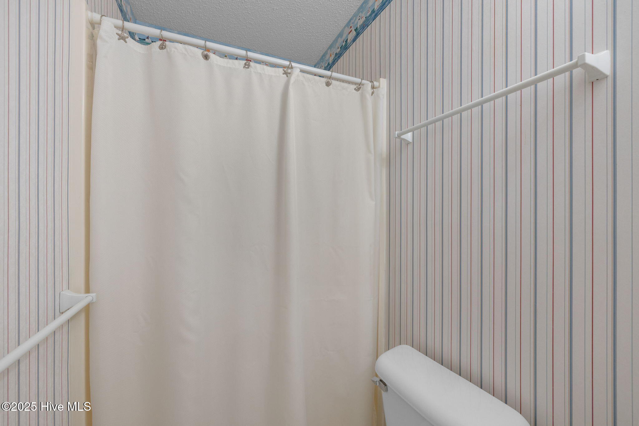 2225 Lennoxville Road Beaufort, NC 28516 - Photo 28 of 35 Full bath ground level