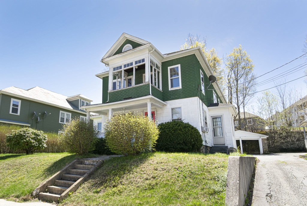 441 Hamilton Street Southbridge, MA 01550 - Photo 2 of 16