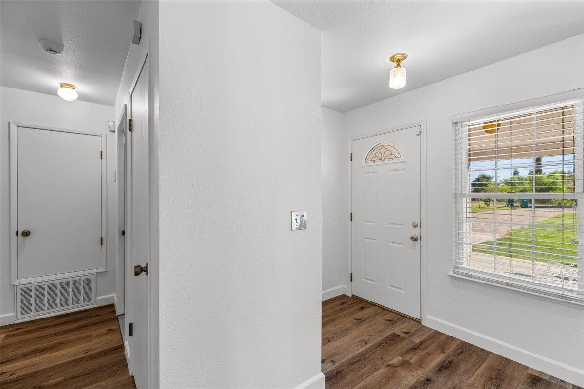 185 East Wyman Road French Camp, CA 95231 - Photo 24 of 44