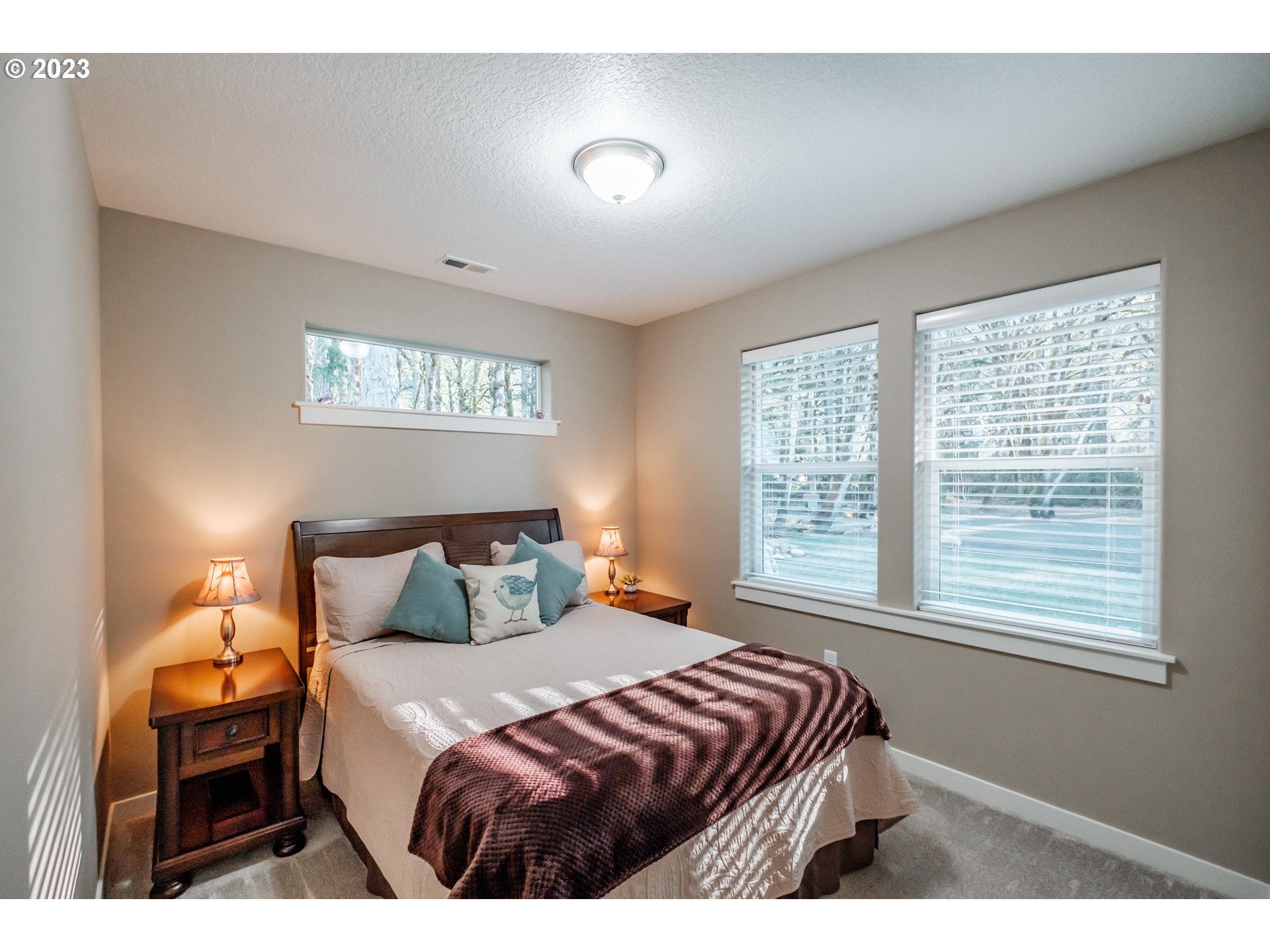 35127 East Lacomb Road Lebanon, OR 97355 - Photo 2 of 32 Gallery Image 2