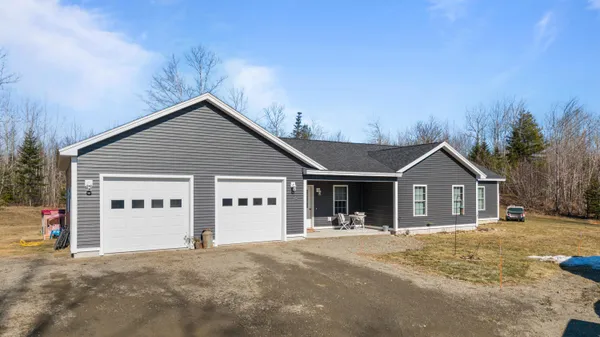 $450,000 | 72 Deer Ridge Lane, Windsor, ME 04363