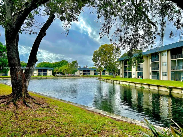 $1,750 | 8010 North Colony Circle, Unit 106, Tamarac, FL 33321