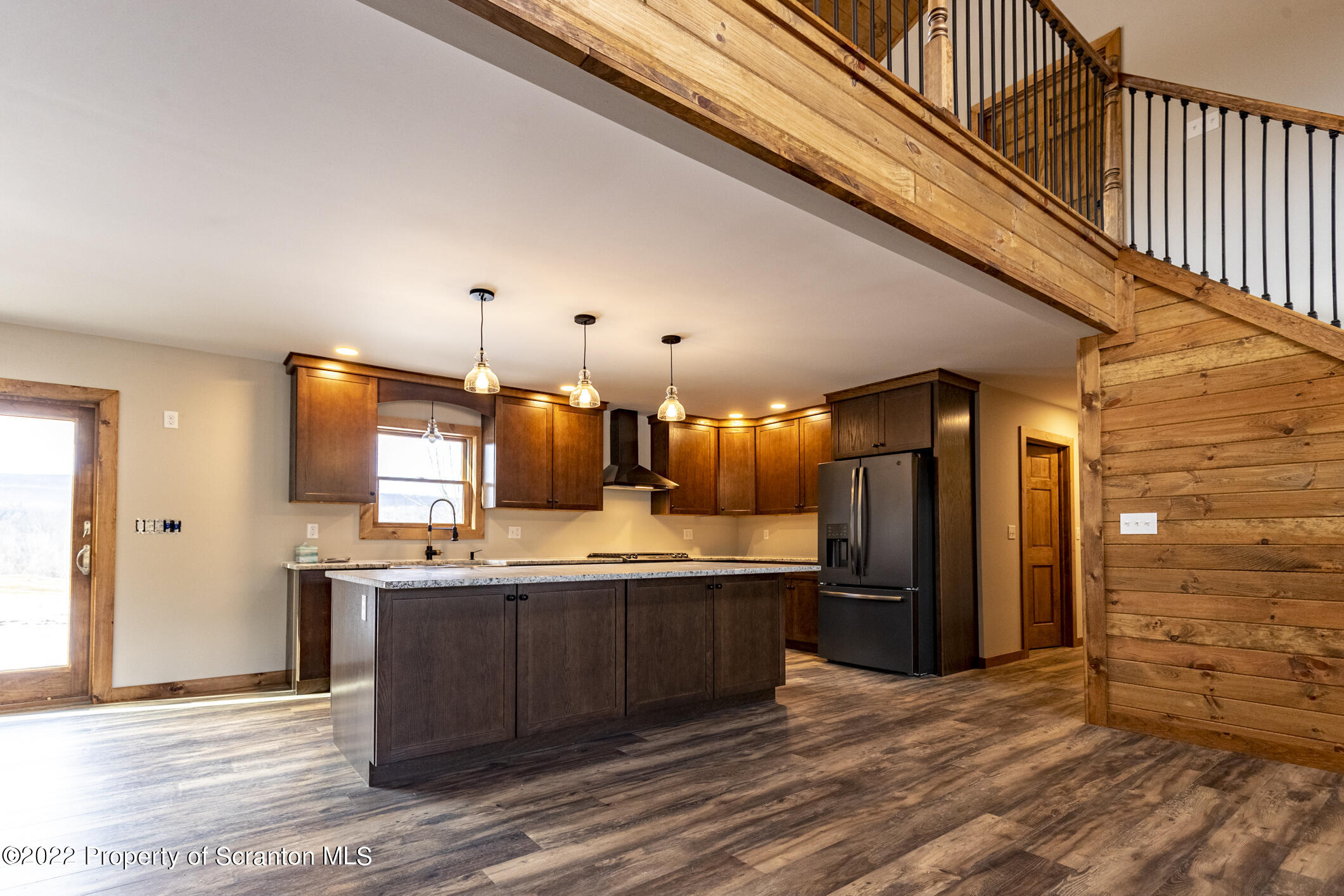 311 Jubinsky Road Waymart, PA 18472 - Photo 7 of 89