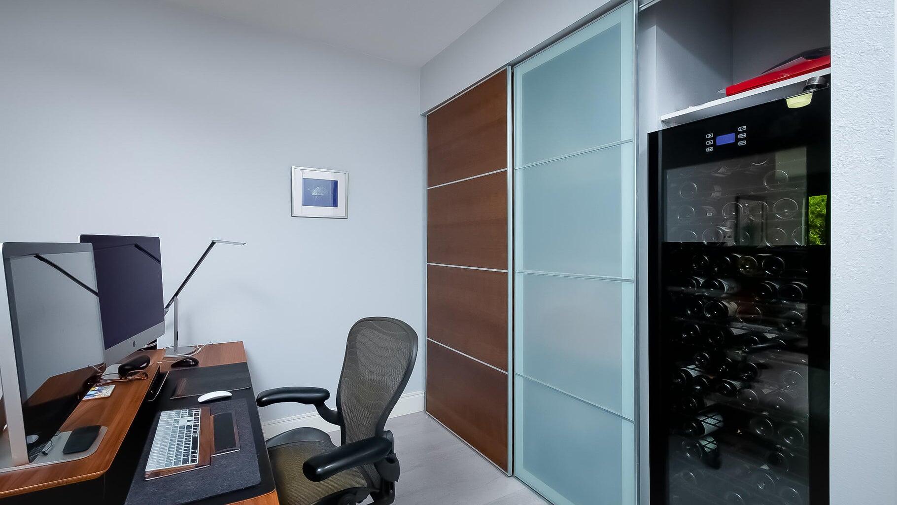 2 Dominion Court Rancho Mirage, CA 92270 - Photo 18 of 40 a view of workspace with wooden floor windows