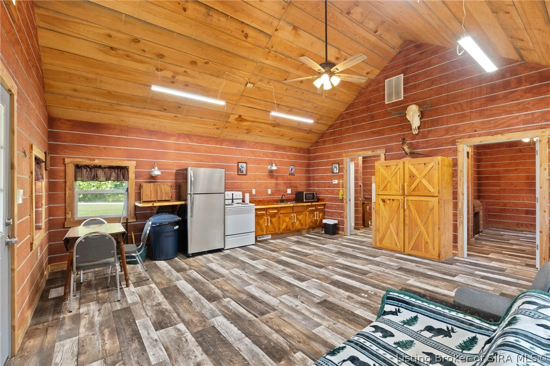 2439 Ditney Ridge Road Bedford, IN 47421 - Photo 25 of 35 Gallery Image 25