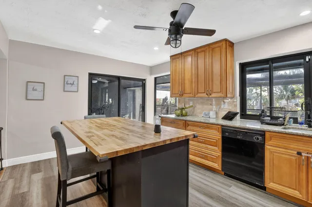 $590,000 | 9630 Northwest 21st Manor, Sunrise, FL 33322