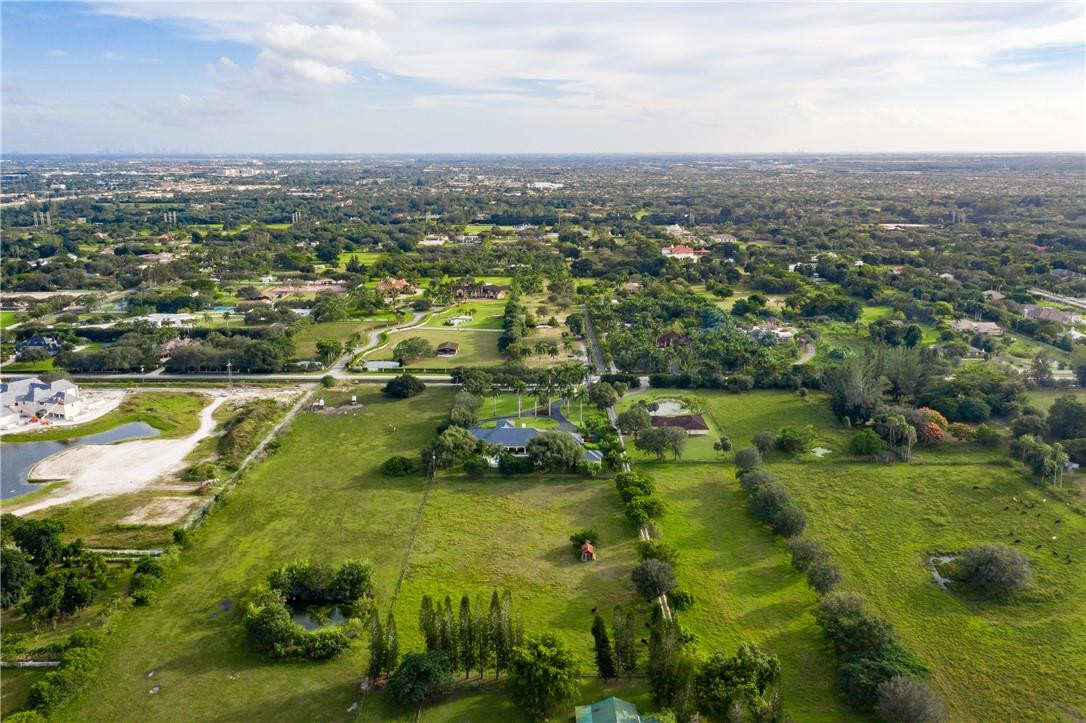 13271 Stirling Road Southwest Ranches, FL 33330 - Photo 16 of 19 Photo 16