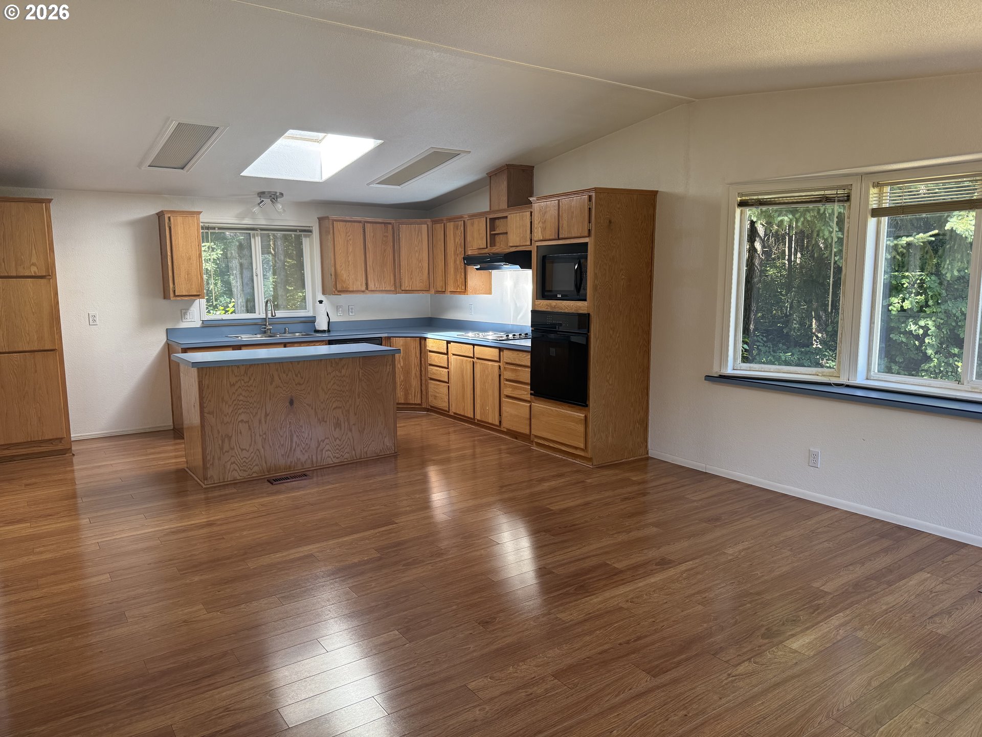 5005 Northeast Lessard Road Camas, WA 98607 - Photo 9 of 12