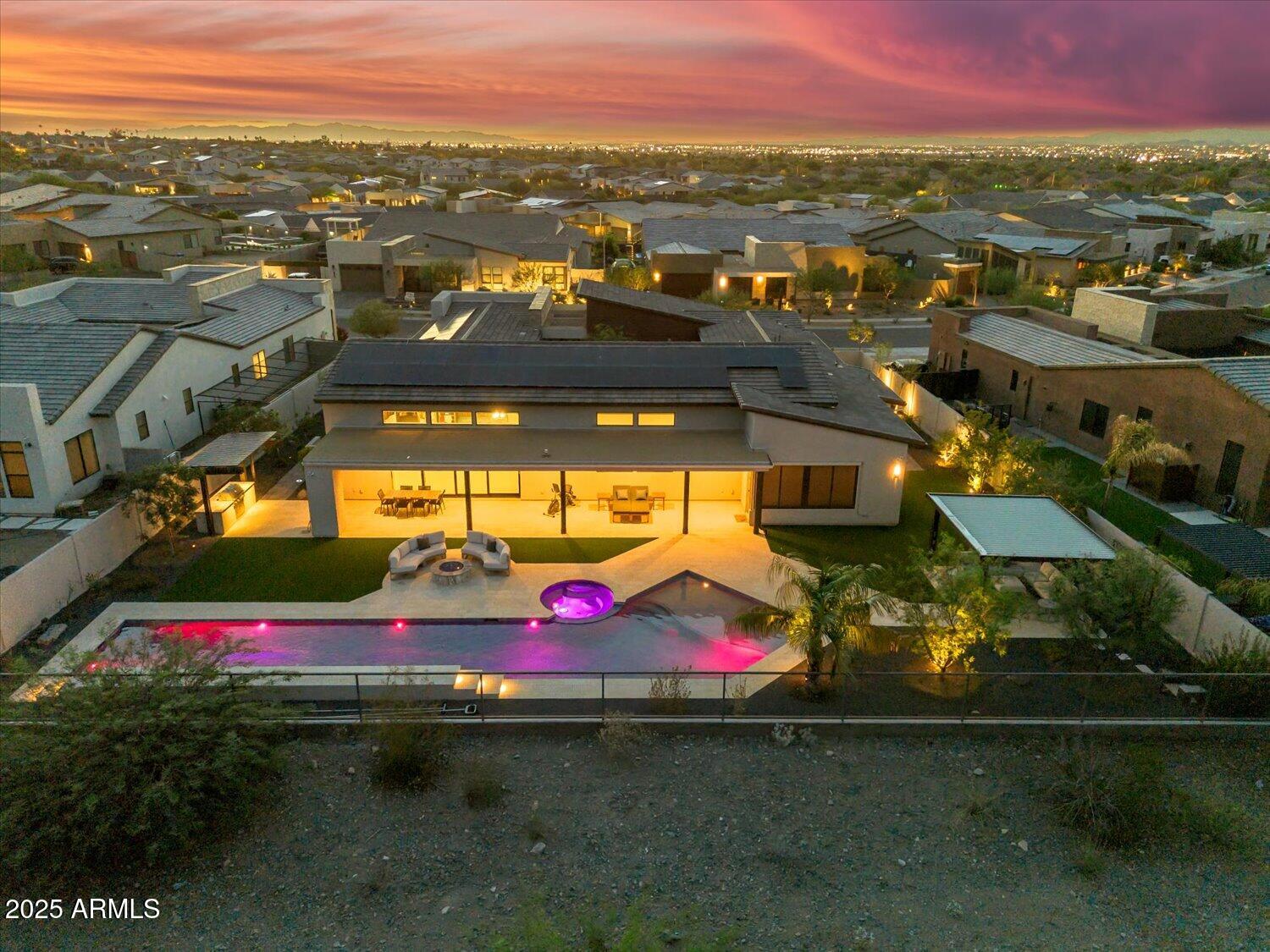 9527 South 13th Way Phoenix, AZ 85042 - Photo 34 of 44