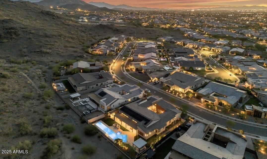 9527 South 13th Way Phoenix, AZ 85042 - Photo 35 of 44 an aerial view of residential houses with outdoor space