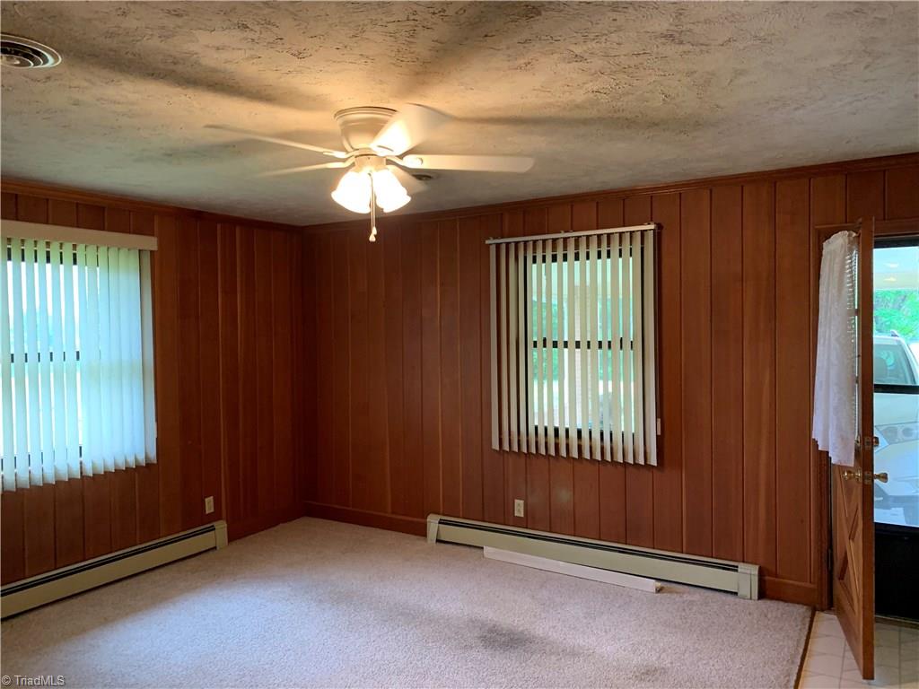 788 Pickett Road Lexington, NC 27295 - Photo 6 of 25 Gallery Image 6