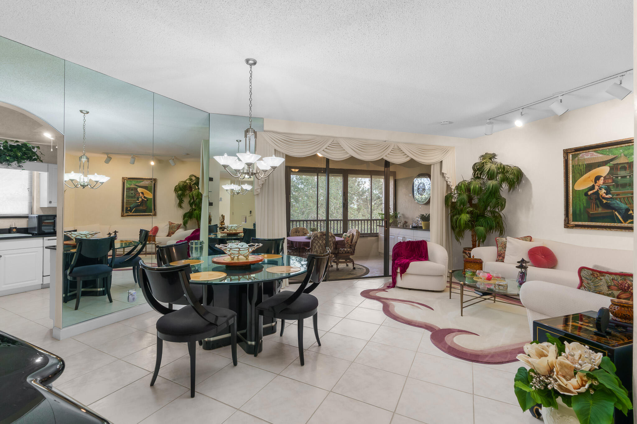 7546 La Paz Boulevard, Unit 405 Boca Raton, FL 33433 - Photo 7 of 43 20251216-DSC05924