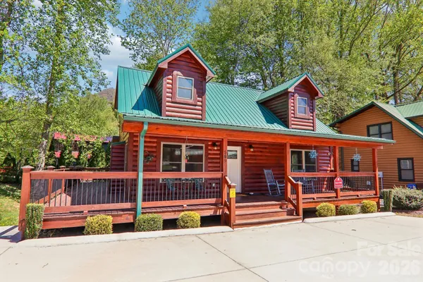 $615,000 | 589 Panoramic Loop, Maggie Valley, NC 28751