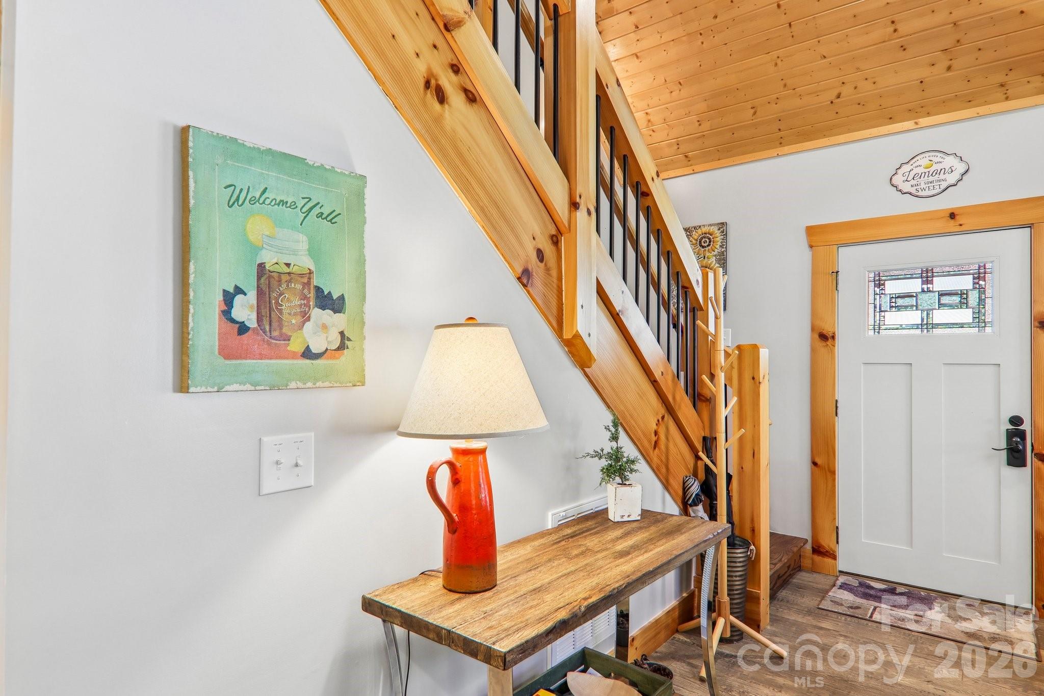589 Panoramic Loop Maggie Valley, NC 28751 - Photo 28 of 47 a view of entryway