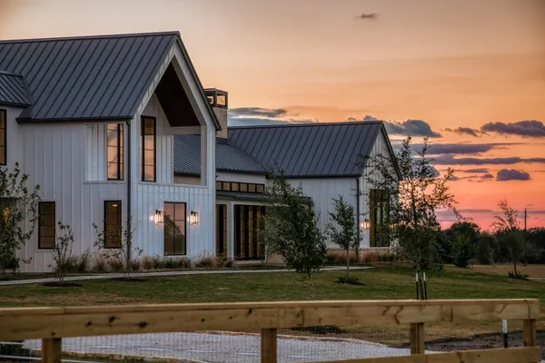 $2,799,000 | 130 Round Top Farms Drive, Round Top, TX 78954